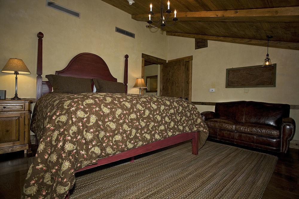 Devil'S Thumb Ranch Resort & Spa Tabernash Exterior photo